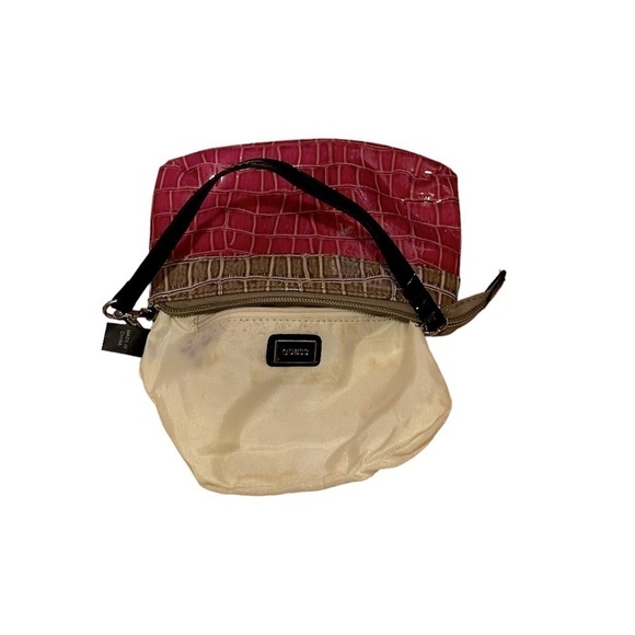 Vintage Guess Wristlet, Pink Exterior is excellent - Picture 8 of 13